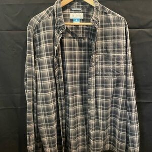 Columbia Men's Black and Gray Plaid Button Down Shirt